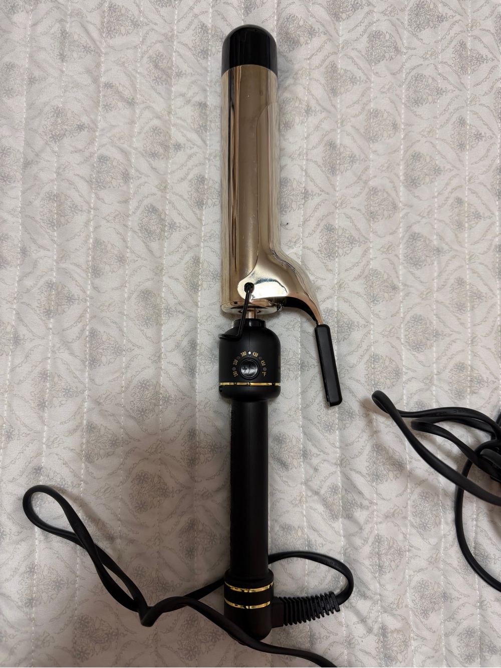NWOT Hot Tools 1.5” Extended Barrel Curling Iron - Gold - Picture 5 of 5